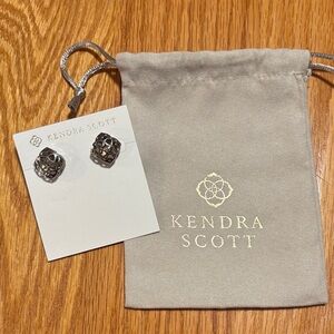 Kendra Scott Signature Tima Earrings